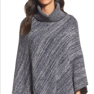 $122 Barefoot Dreams CozyChic Point Dume poncho
